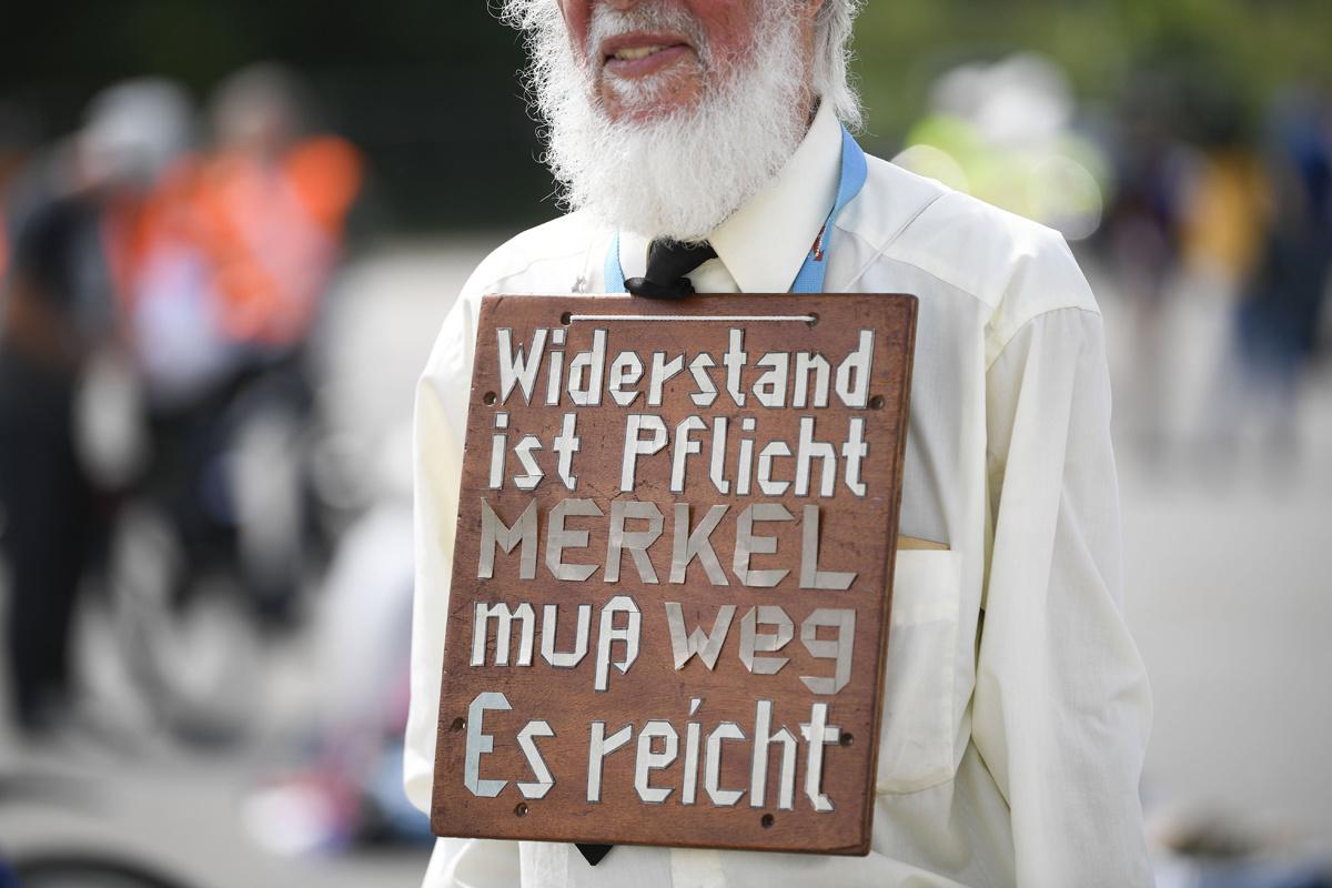 Protest tegen de coronamaatregelen in Stuttgart