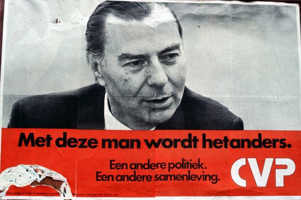 Een affiche van Leo Tindemans (CVP) in 1974.