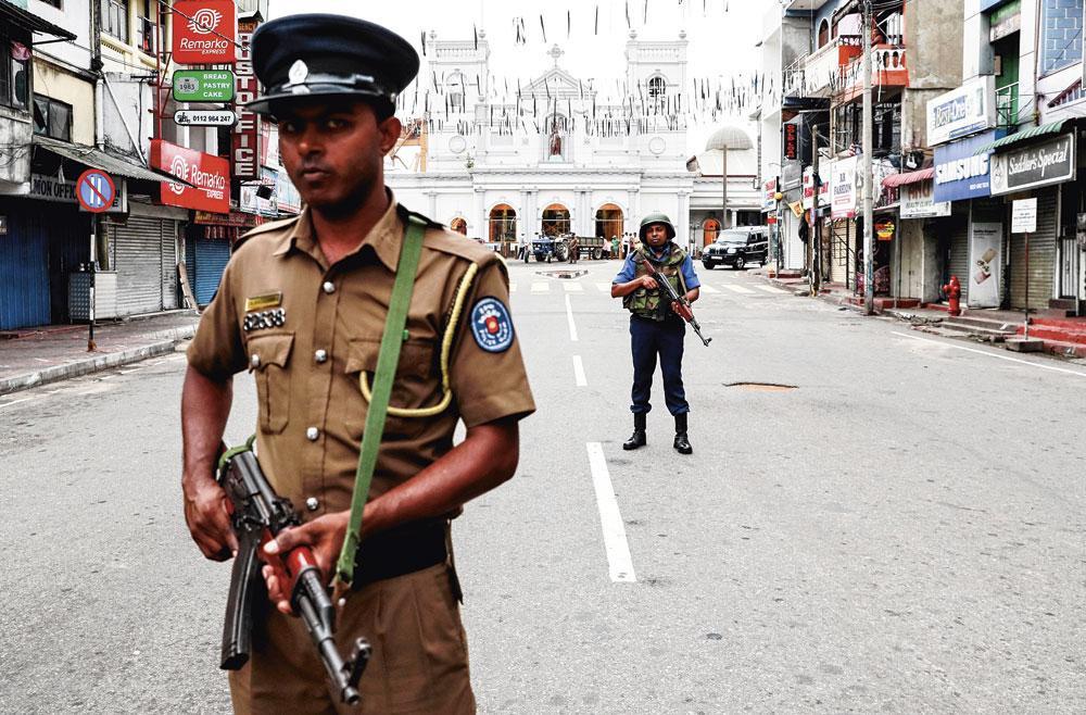 Sri Lanka, paaszondag 2019. 'Zodra zelfmoordterreur als een valabele optie wordt gezien om een doel te bereiken, krijg je ze niet meer weg.'