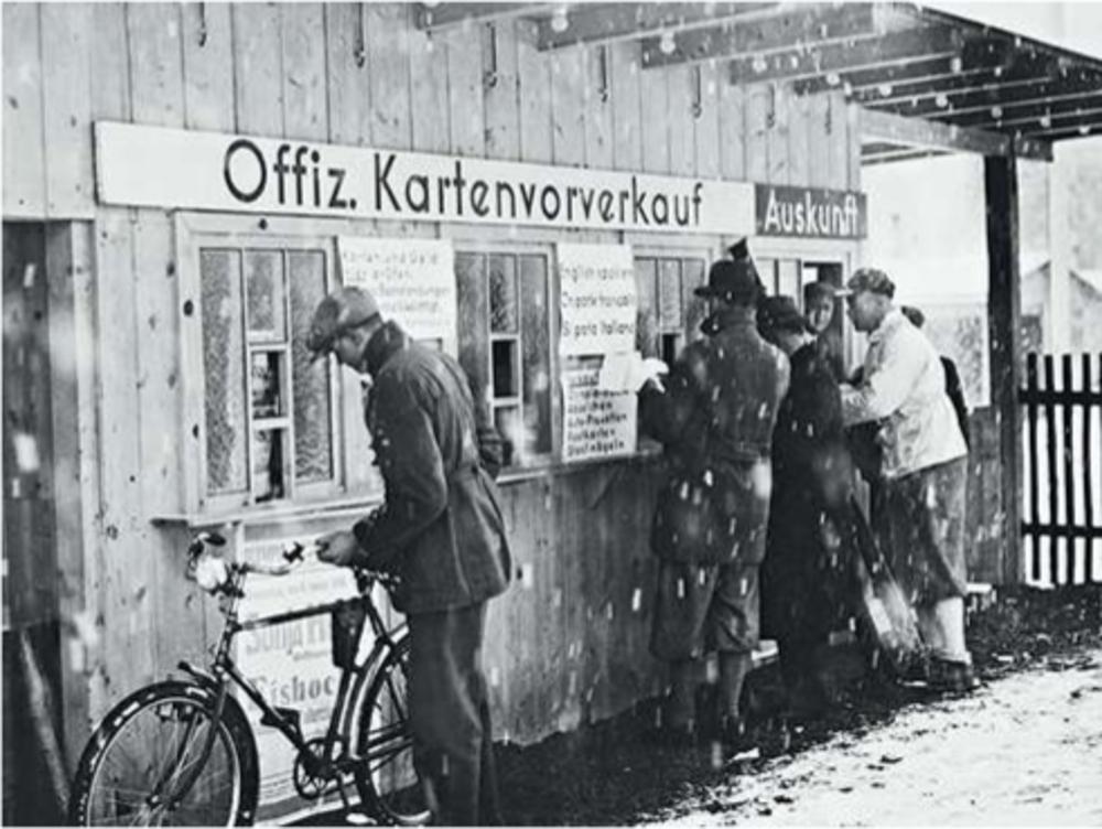 Kaartverkoop voor de Winterspelen in 1936. Noorwegen was het succesvolst, met zeven gouden, vijf zilveren en drie bronzen medailles. (Diz München GmbH)