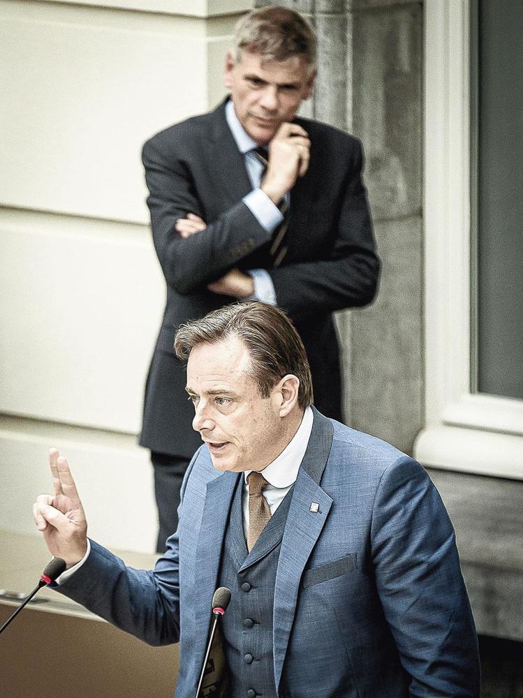 Bart De Wever en Filip Dewinter: 'Hun retoriek en standpunten lopen al te vaak gelijk.'