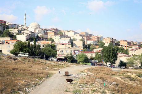 Het gezin Nasro woont in de volkswijk Sahintepe in het westen van Istanboel. 