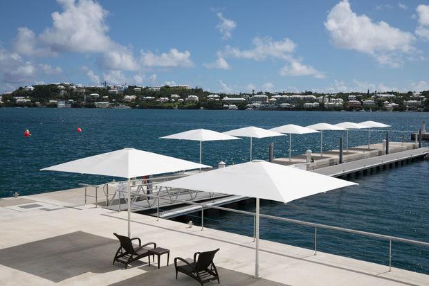 Het Bermudaanse beleid van nul-procent-belastingen blijft lokale inwoners én buitenlanders verleiden.