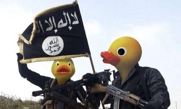 Internet lacht met IS: strijders worden badeendjes