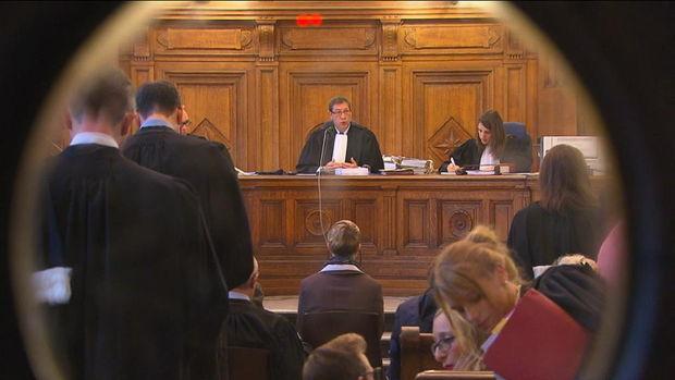  Het proces in Brussel tegen Scientology.