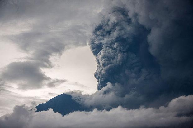 De vulkaan Mount Agung in Bali