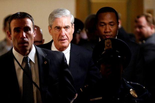 Speciale aanklager en voormalig FBI-directeur Robert Mueller na een briefing in de Amerikaanse Senaat, 21 juni 2017. 