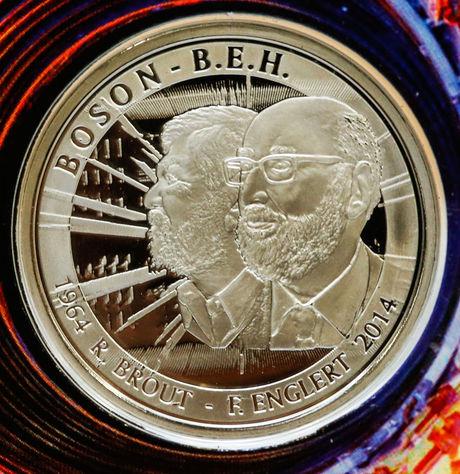 Nobelprijswinnaar François Englert krijgt eigen muntstuk