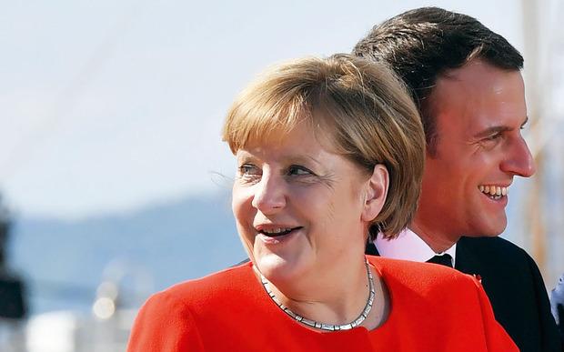 Angela Merkel en Emmanuel Macron 'Zonder de hulp van een stabiel Duitsland zal de Franse president niets kunnen bereiken.' 
