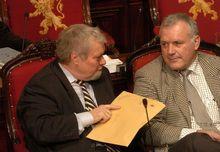Hugo Coveliers en Jean-Marie Dedecker, toen nog VLD, in de Senaat.