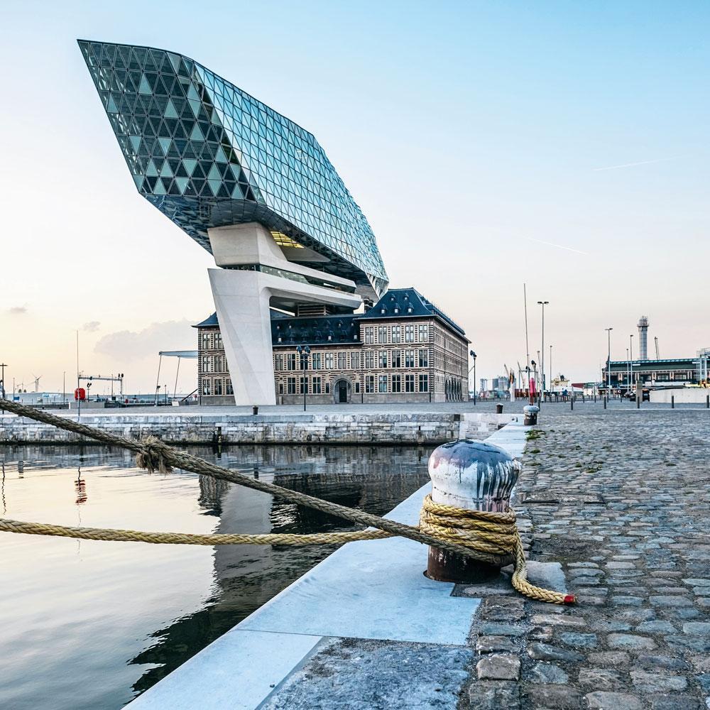 Het nieuwe Havenhuis in Antwerpen.