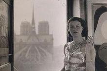 Peggy Guggenheim in Parijs in 1930.
