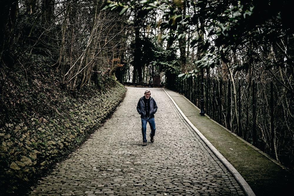 De Ronde van Vlaanderen in het spoor van dichter Willie Verhegghe: 'Ik ben graag hoekig, zoals de kasseien'