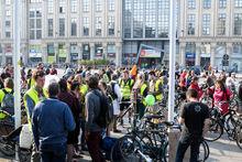 Critical Mass of de Gentse fietsrevolutie: 'Wij storen het verkeer niet, wij zijn het verkeer'