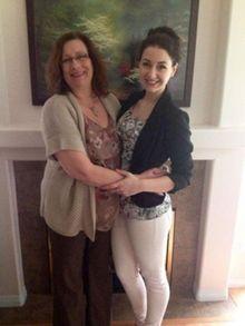 Moeder en dochter Janzen, op hun Facebookpagina