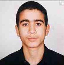 Omar Khadr als tiener in een niet gedateerde familiefoto