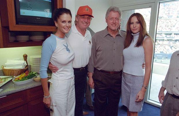 Donald Trump met toenmalige vriendin Melania, met model Kylie Bax, en met Bill Clinton tijdens de US Open in 2000