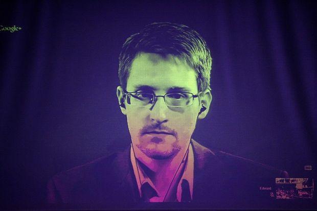Klokkenluider Edward Snowden vraagt gratie aan Barack Obama