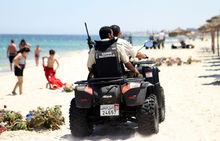 Militairen op de Tunesische stranden. 