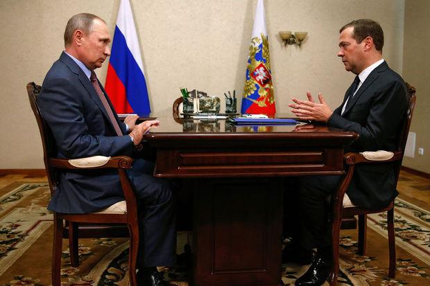 Vladimir Poetin en Dmitri Medvedev
