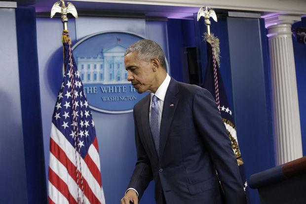 Barack Obama na zijn persconferentie over de schietpartij in Baton Rouge waarbij 3 agenten omkwamen.