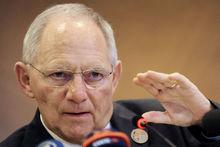 De Duitse minister van Finnaciën Wolfgang Schäuble wil een schuldherschikking voor Griekenland aanvaarden, maar niet zonder Grexit.