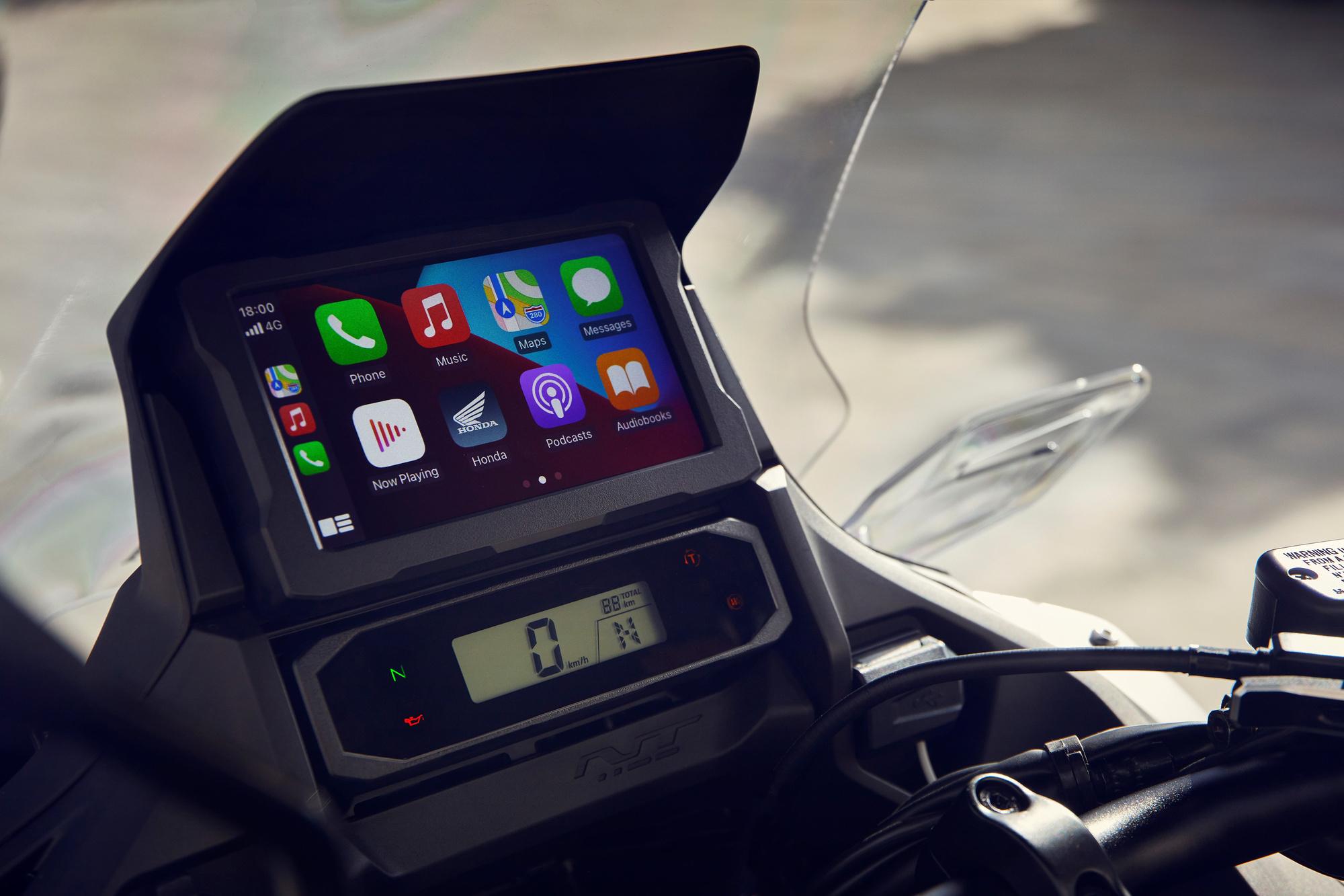Le tableau de bord tactile compatible Apple et Android est digne du monde de l'infodivertissement automobile.