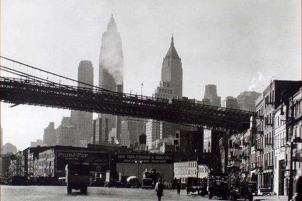 New York dans les années 1930, par Berenice Abbott.