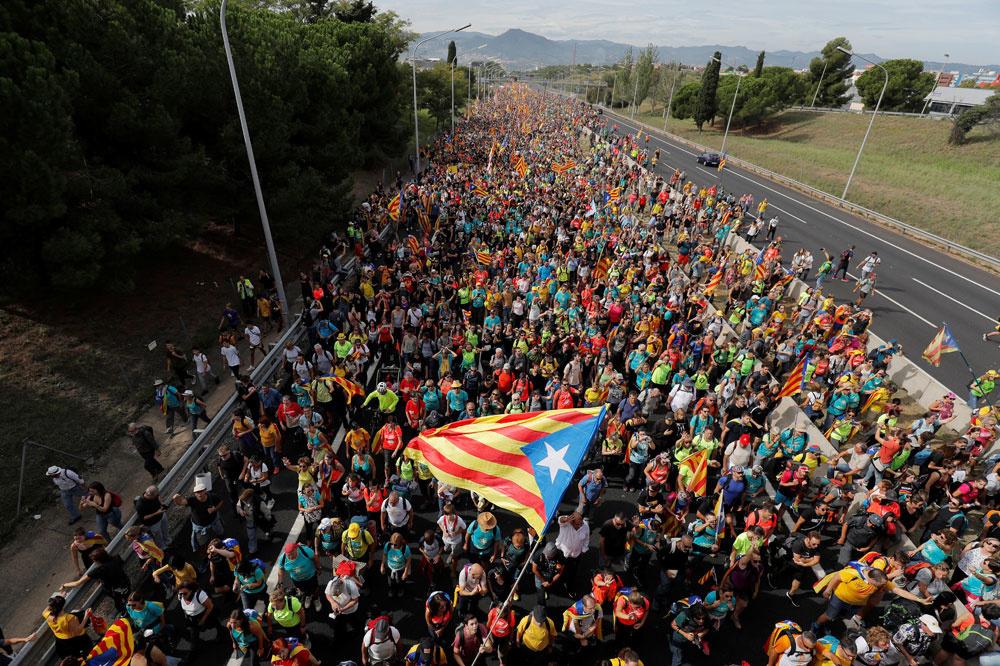 Manifestation monstre des indépendantistes catalans