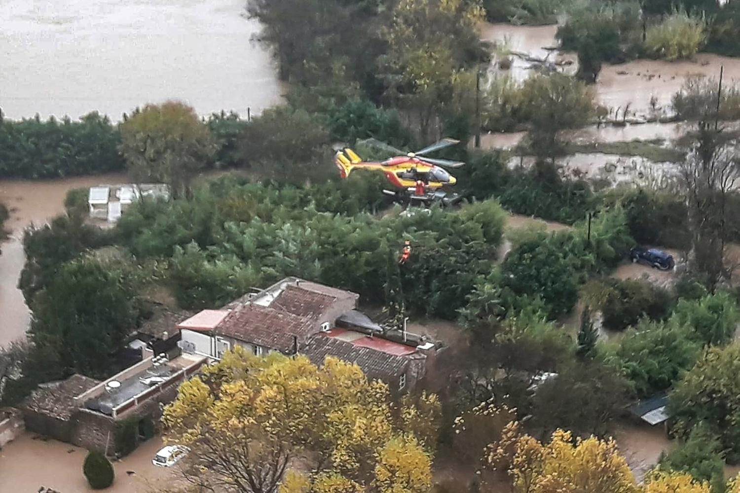Intempéries en France: cinq morts dont trois secouristes en hélicoptère