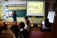 Dans l'est de l'Ukraine, les écoliers vivent au rythme de la guerre