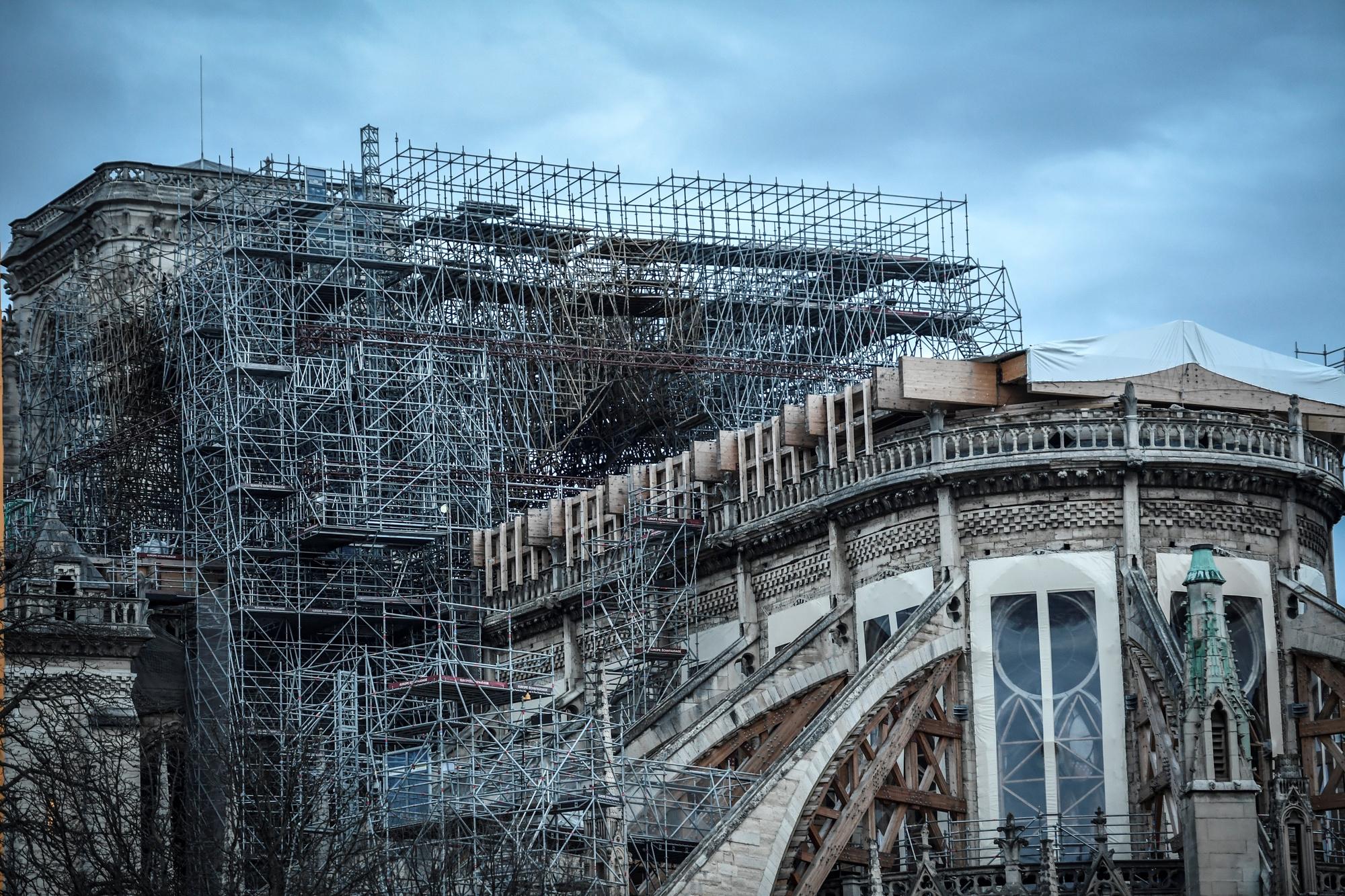 Huit mois après l'incendie, Notre-Dame de Paris reste à sauver