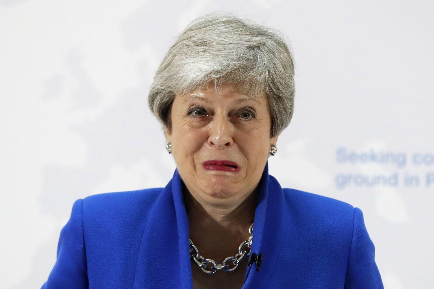 Theresa May démissionne et laisse le Brexit à son successeur