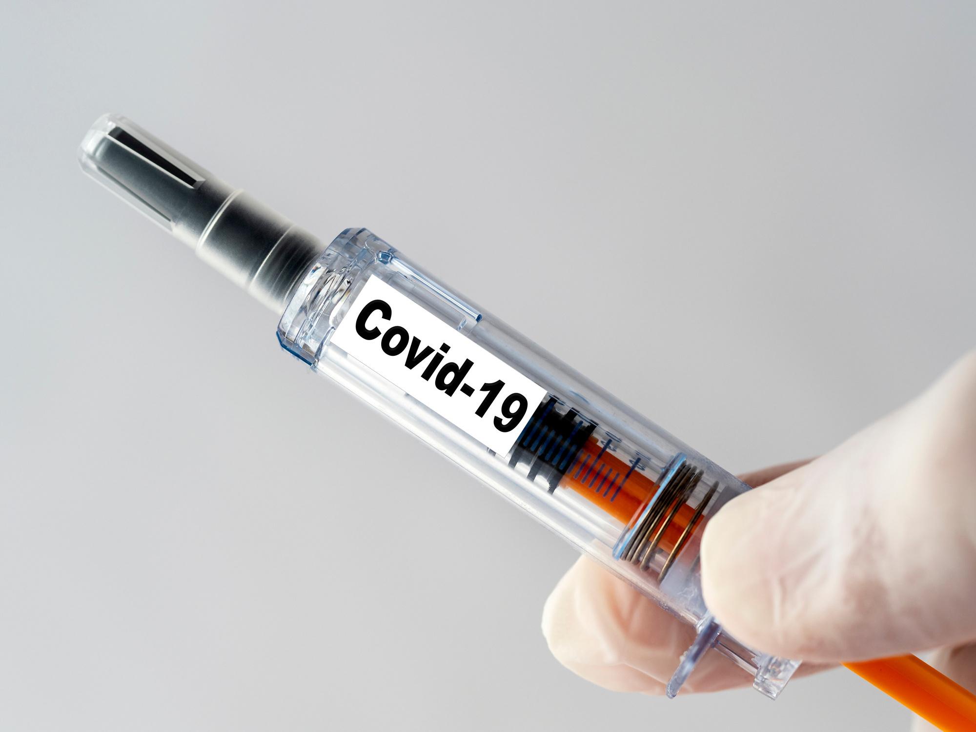 Vaccin, traitement : où en est la recherche contre le coronavirus ?