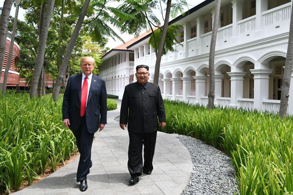 Kim-Trump: des insultes aux premiers pas historiques