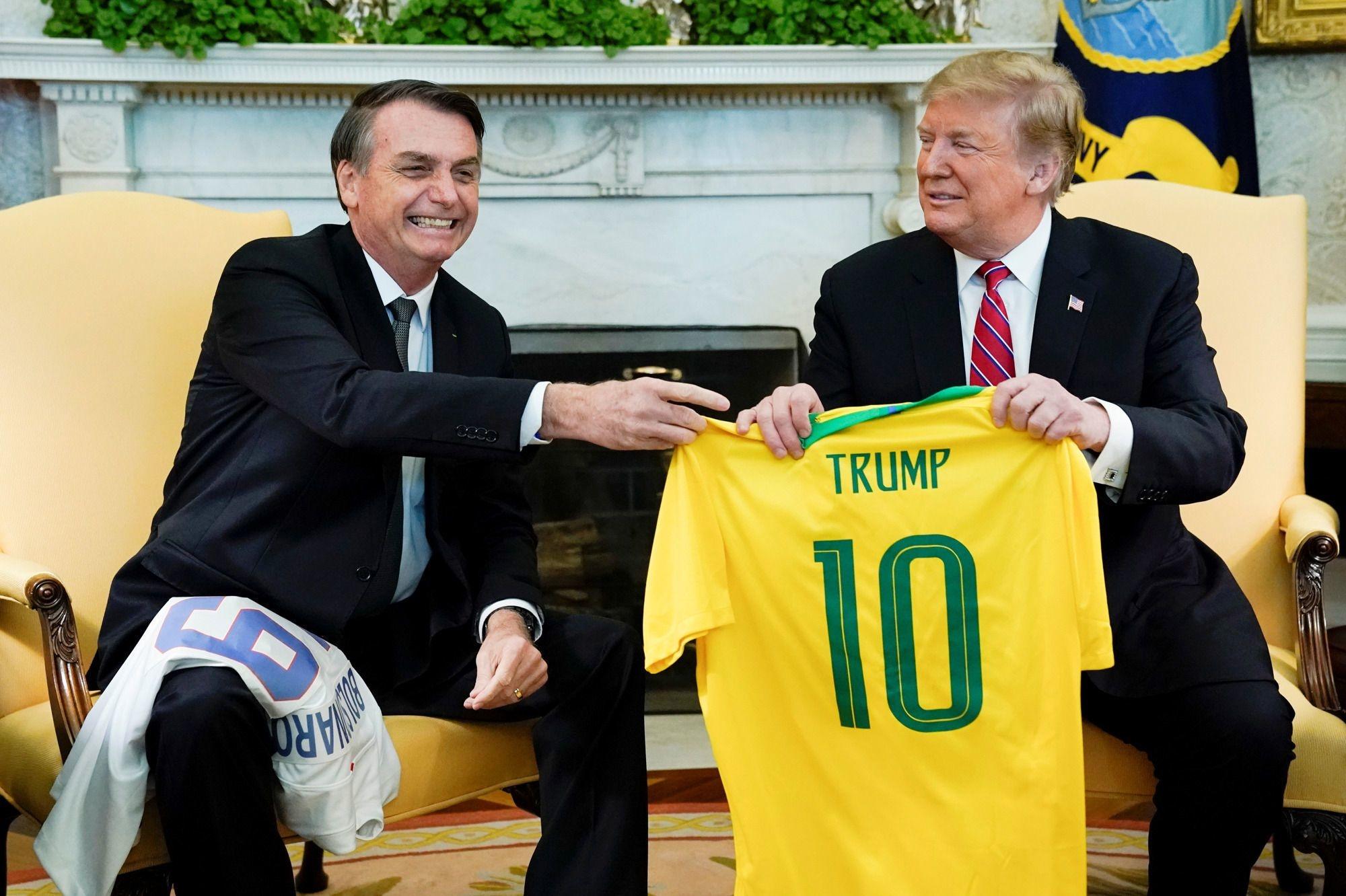 Scandales, Covid, déforestation: le Brésil sous la présidence Bolsonaro