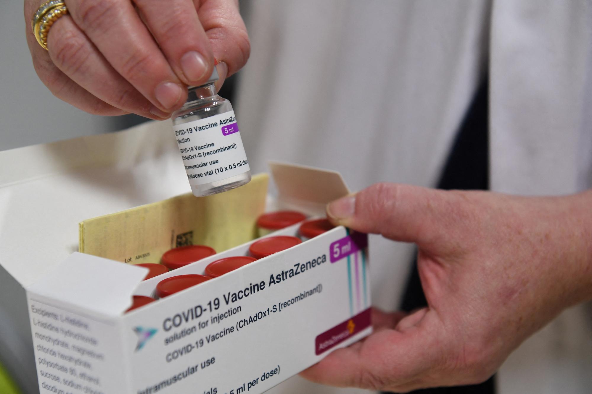 Covid: près de 200.000 Belges ont reçu les deux doses du vaccin (infographie)