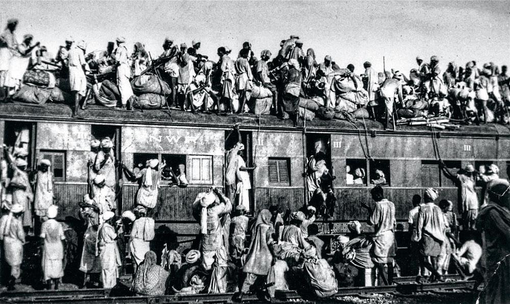 Après la scission de l'Inde en deux Etats distincts en août 1947, ce sont quelque douze millions de musulmans qui prennent la direction du Pakistan. Les tensions avec les hindous atteignent des proportions telles que près d'un million de personnes perdent la vie.