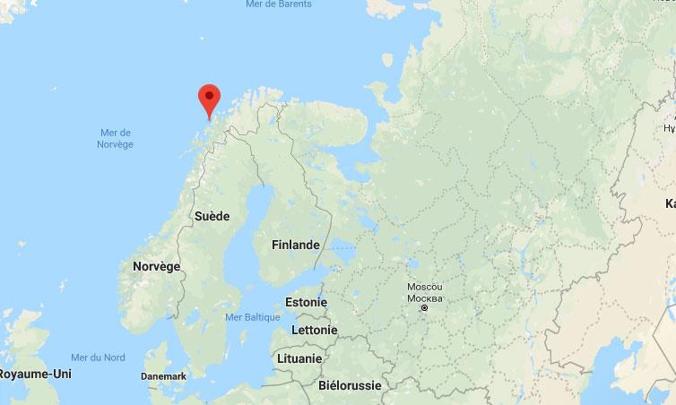 L'île de Sommarøy est située au nord de la Norvège.