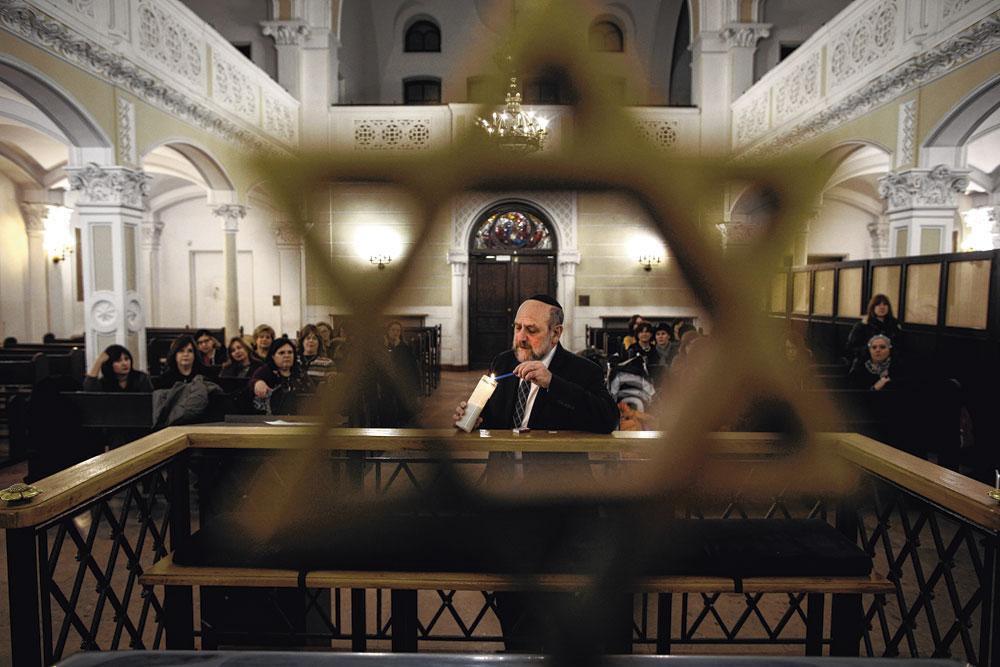 Le grand rabbin de Pologne, Michael Shudrich, est à la tête d'une communauté qui a pratiquement disparu.