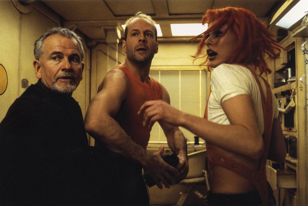 Le Cinquième élément, de Luc Besson, en 1997. L'un des cinéastes à l'univers graphique fort avec lesquels l'enfant terrible de la mode a collaboré.