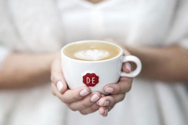In tijden van onafhankelijke koffiebars: wat brengt de toekomst voor een commercieel merk als Douwe Egberts?