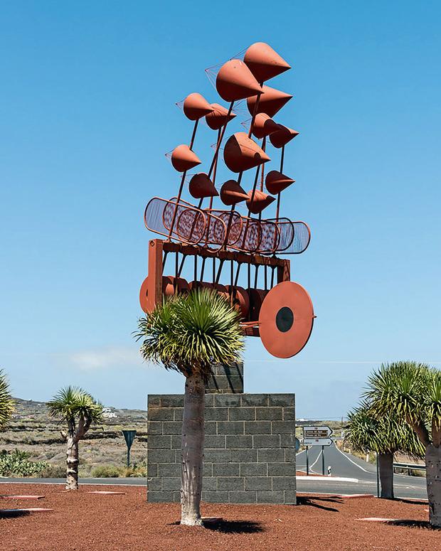 'Wind toy' in Tahiche: een ode aan de  wispelturigheid van de wind.