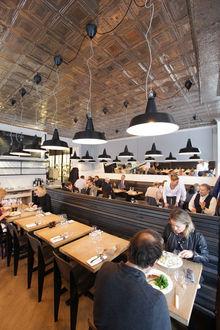 Classico La Brasserie in Brussel: Drukke begankenis