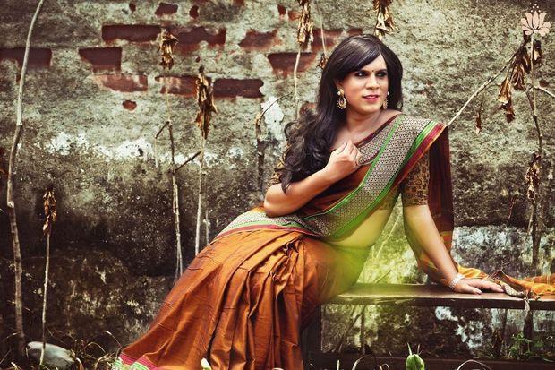 Indiase modeontwerpster maakt sari-collectie ter ere van transgenders