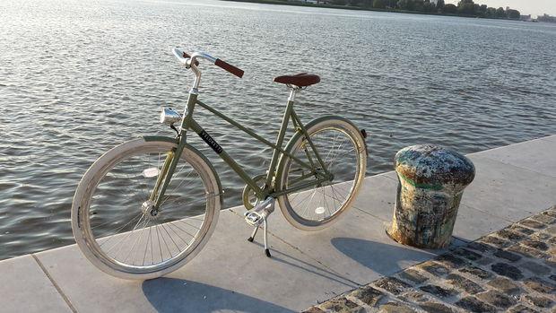 Getest: de no-nonsense fiets van Veloretti die je zelf in elkaar moet zetten