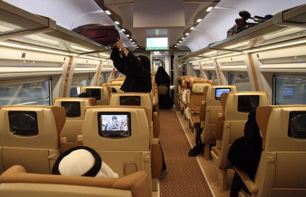 Snelle trein tussen Mekka en Medina officieel ingehuldigd