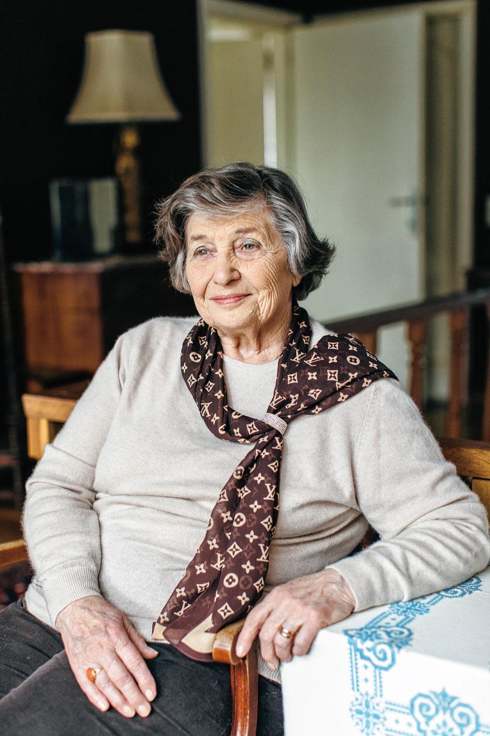 Anny Van Gansen (83), chef hostess
