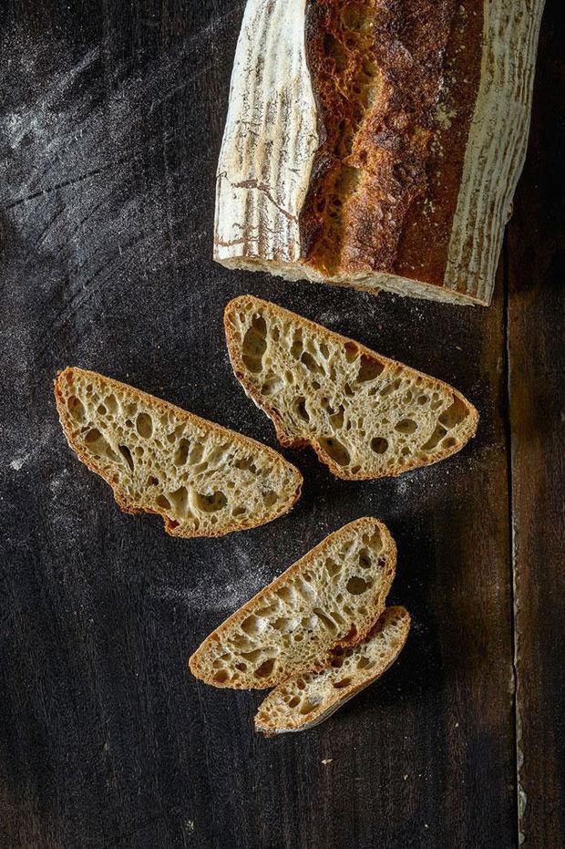 De baguette van Paul Magnette: burgemeester bakt brood