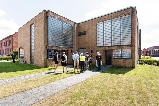 De Turnhoutse school: onbeminde architectuur van eigen bodem
